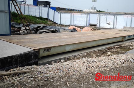 3月27日蘇州金閶劉經(jīng)理采購(gòu)1臺(tái)100噸2手地磅