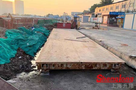 4月16日寧波海曙沈總采購1臺二手15米120噸地磅