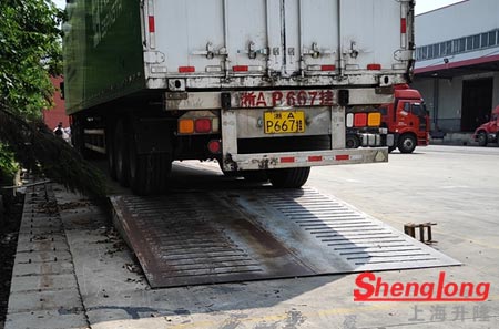 無(wú)錫北塘區(qū)100噸2節(jié)秤體二手地磅